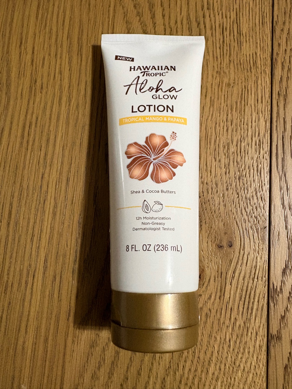 Hawaiian Tropic Aloha Glow Lotion - Cream with Gold Accents